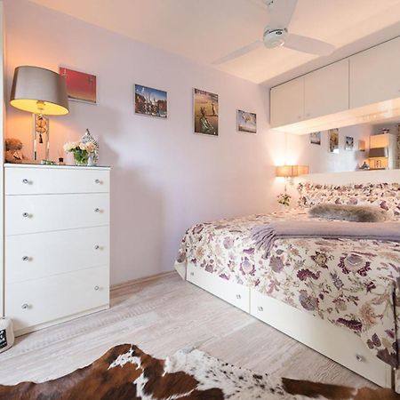 Hartha Appartement Buitenkant foto